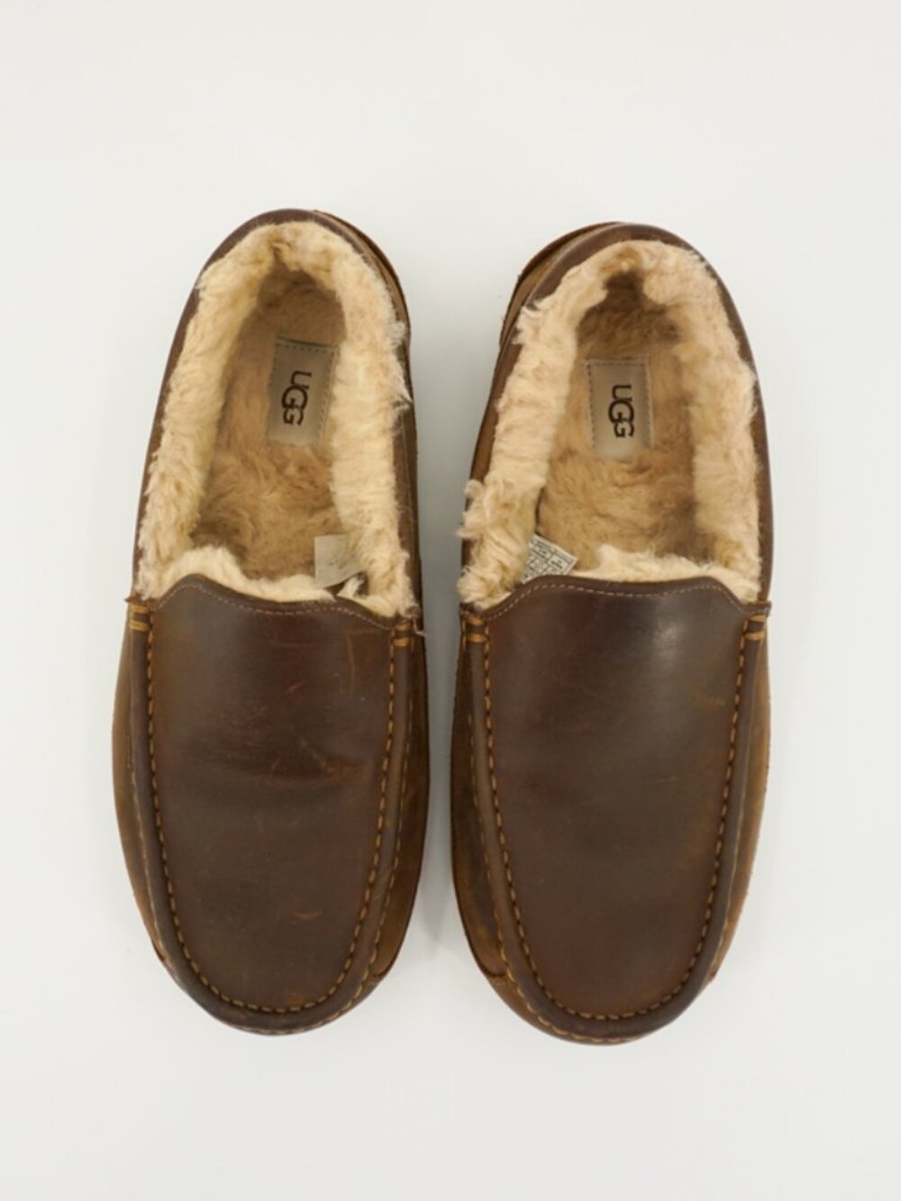 UGG Men’s Full Grain Leather Ascot Slipper Size 12 Dark Brown